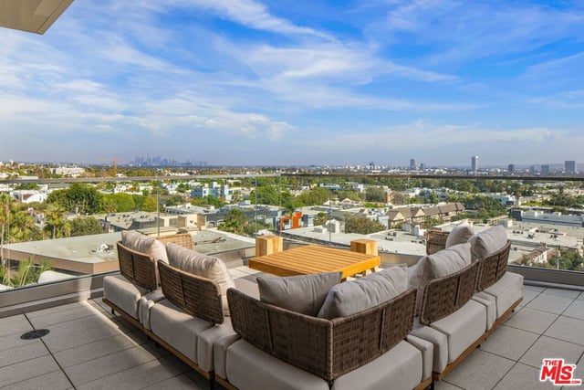 8420 W Sunset Boulevard 607, West Hollywood, CA 90069 — photo 7 of 45