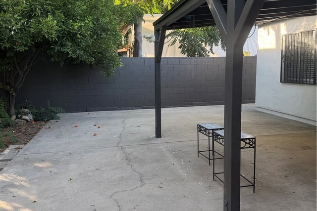 13100 Foothill, Los Angeles, CA 91342 — photo 10 of 10