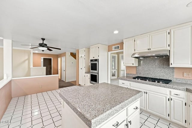 12675 Misty Grove Street, Moorpark, CA 93021 — photo 21 of 69
