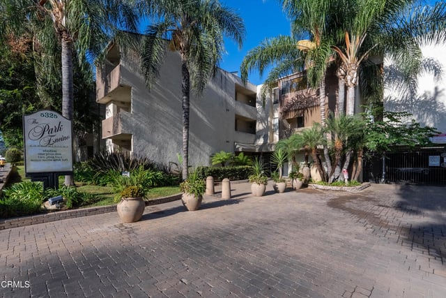 5325 Newcastle Avenue 126, Encino, CA 91316 — photo 30 of 33