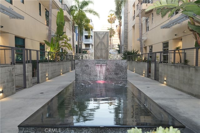 133 The Promenade N. N 115, Long Beach, CA 90802 — photo 33 of 45