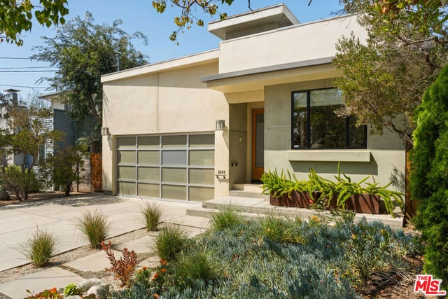 2005 Walnut Avenue, Venice, CA 90291 — photo 4 of 48