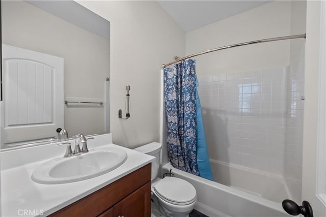 22035 Windham, Saugus, CA 91350 — photo 15 of 42