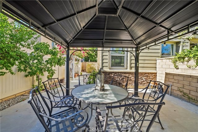 22035 Windham, Saugus, CA 91350 — photo 38 of 42