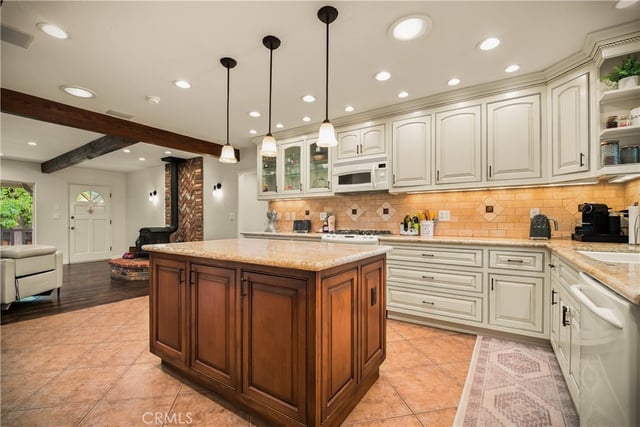 32455 Agua Dulce Canyon Road, Agua Dulce, CA 91390 — photo 4 of 55