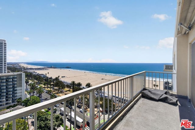 101 California Avenue 1404, Santa Monica, CA 90403 — photo 34 of 41