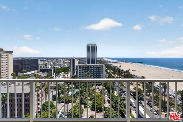101 California Avenue 1404, Santa Monica, CA 90403 — photo 35 of 41