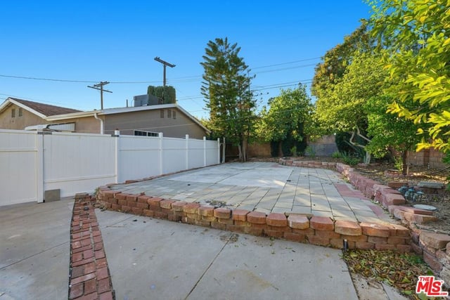 10401 Amigo Avenue, Porter Ranch, CA 91326 — photo 29 of 56