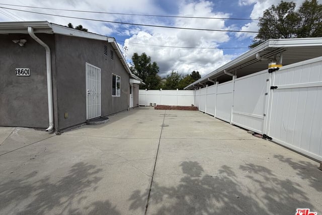 10401 Amigo Avenue, Porter Ranch, CA 91326 — photo 54 of 56