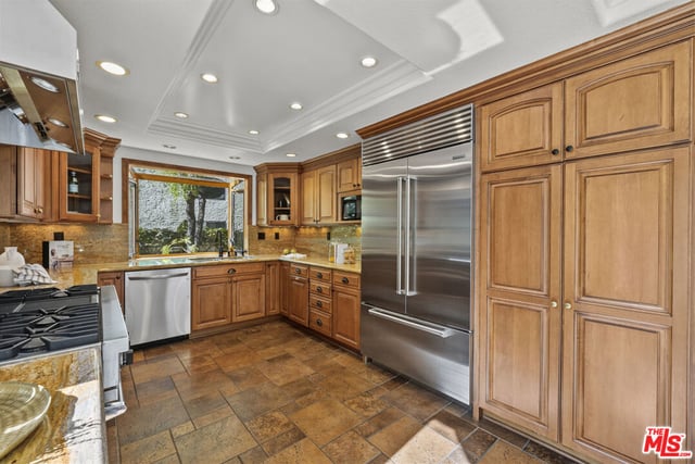 25345 Irving Lane, Stevenson Ranch, CA 91381 — photo 20 of 39