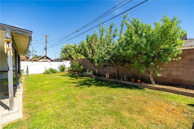 1050 W Avenue J6, Lancaster, CA 93534 — photo 20 of 33