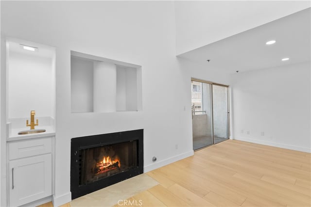 6036 Hazelhurst #C, North Hollywood, CA 91606 — photo 14 of 43