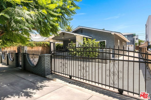 838 N Ridgewood Place, Los Angeles, CA 90038 — photo 18 of 34