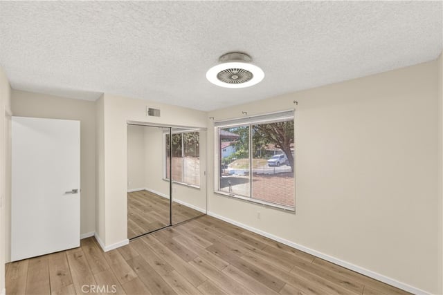 11440 Amigo, Los Angeles, CA 91326 — photo 26 of 43