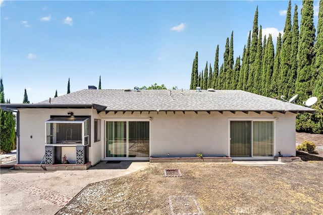 11440 Amigo, Los Angeles, CA 91326 — photo 31 of 43