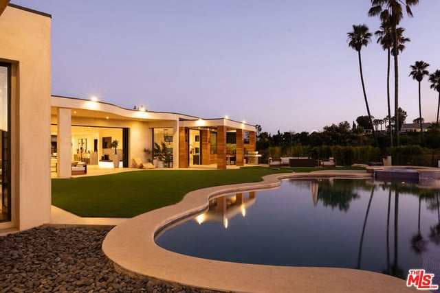 455 Castle Place, Beverly Hills, CA 90210 — photo 27 of 30