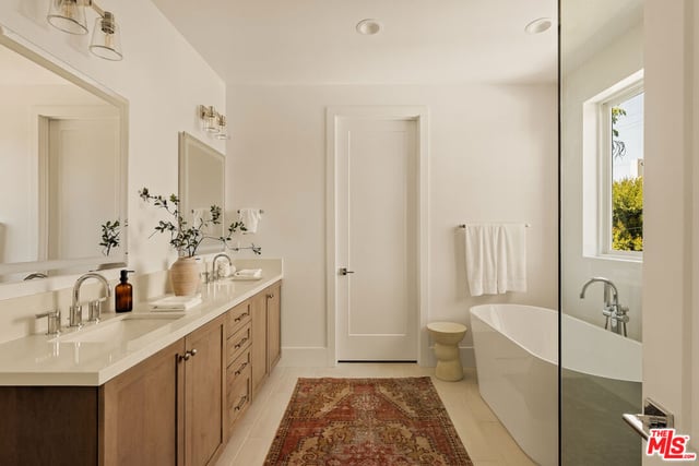 2234 Midvale Avenue, Los Angeles, CA 90064 — photo 9 of 15