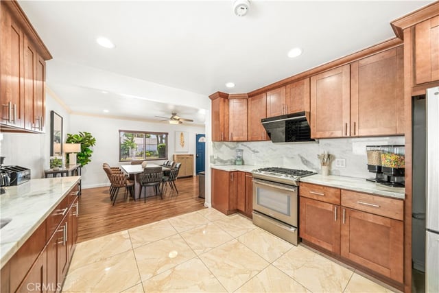 15213 Daphne Avenue, Gardena, CA 90249 — photo 8 of 24