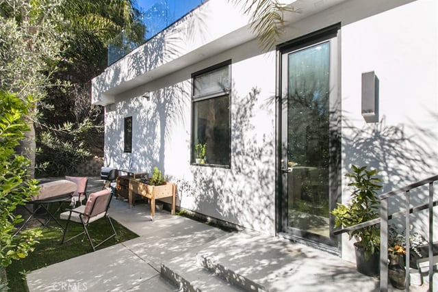 4620 Caritina, Tarzana, CA 91356 — photo 39 of 58