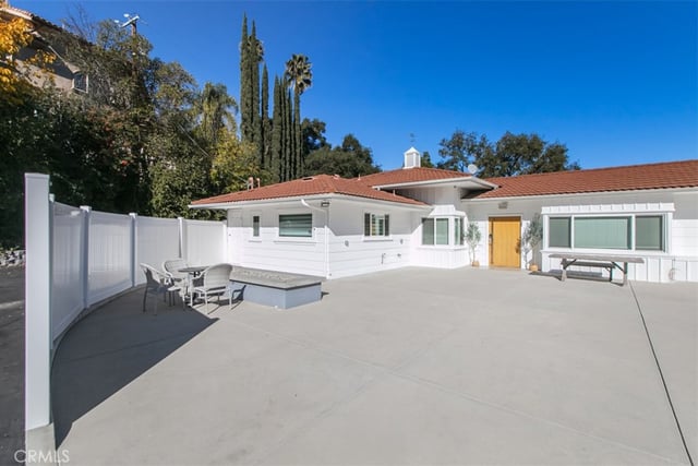 4620 Caritina, Tarzana, CA 91356 — photo 6 of 58