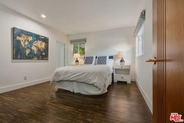 4445 Vantage Avenue, Los Angeles, CA 91604 — photo 14 of 34
