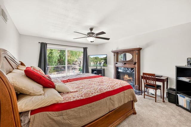 27730 Sutters Pointe, Saugus, CA 91350 — photo 13 of 29