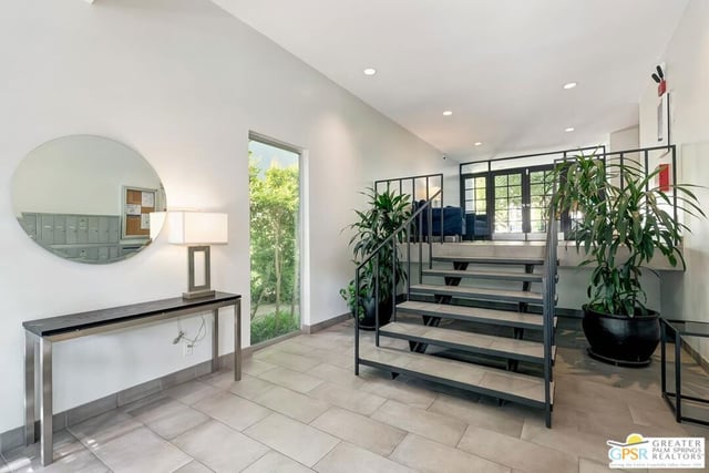 848 N Kings Road 102, West Hollywood, CA 90069 — photo 3 of 32