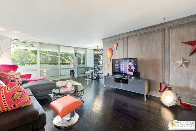848 N Kings Road 102, West Hollywood, CA 90069 — photo 6 of 32
