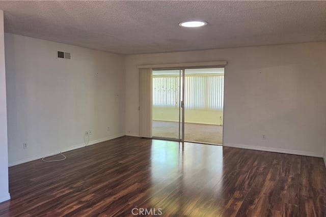 19340 Oak Crossing, Newhall, CA 91321 — photo 12 of 28