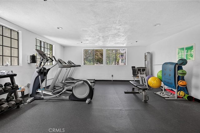 720 W 4th 318, Long Beach, CA 90802 — photo 46 of 59