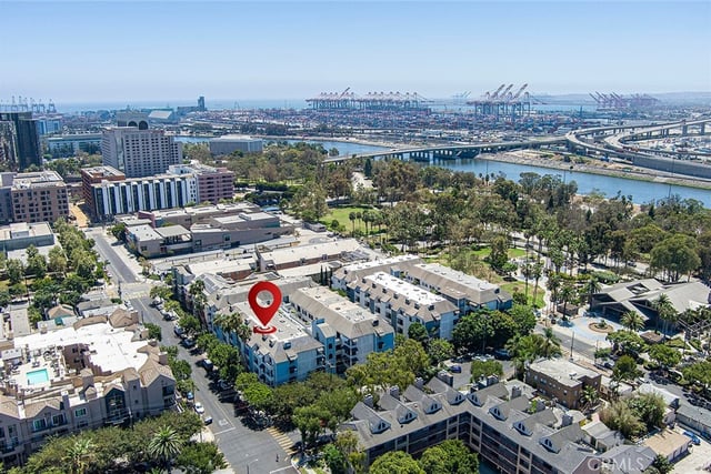 720 W 4th 318, Long Beach, CA 90802 — photo 55 of 59