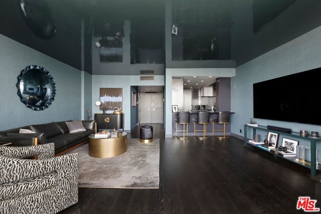 8787 Shoreham Drive 309, West Hollywood, CA 90069 — photo 4 of 19