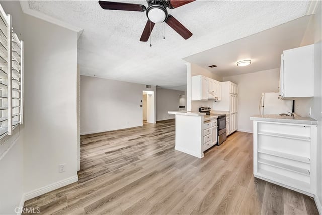 5349 Newcastle 56, Encino, CA 91316 — photo 2 of 35
