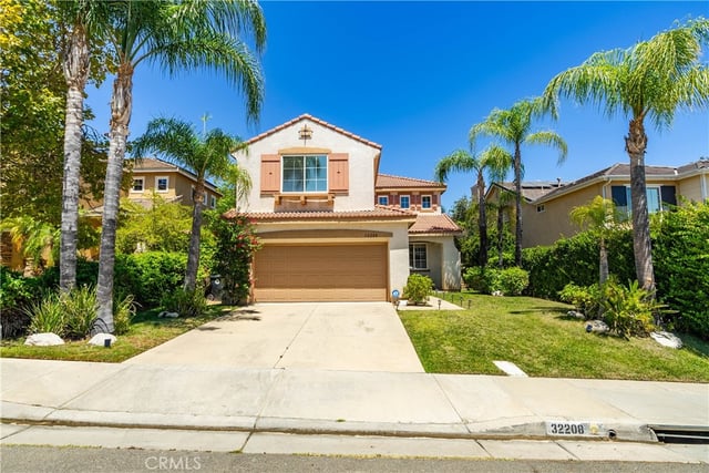 32208 Big Oak, Castaic, CA 91384 — photo 3 of 41