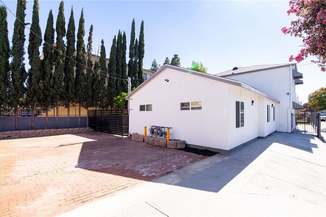 5334 Cleon Avenue, North Hollywood, CA 91601 — photo 10 of 24