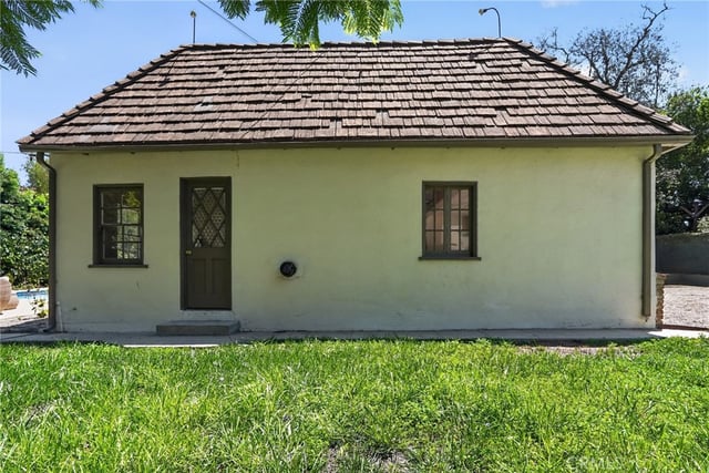 126 N Rossmore, Los Angeles, CA 90004 — photo 45 of 50