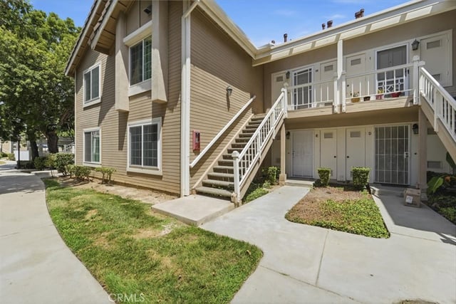 3859 Thorncroft Lane E, Inglewood, CA 90305 — photo 30 of 40