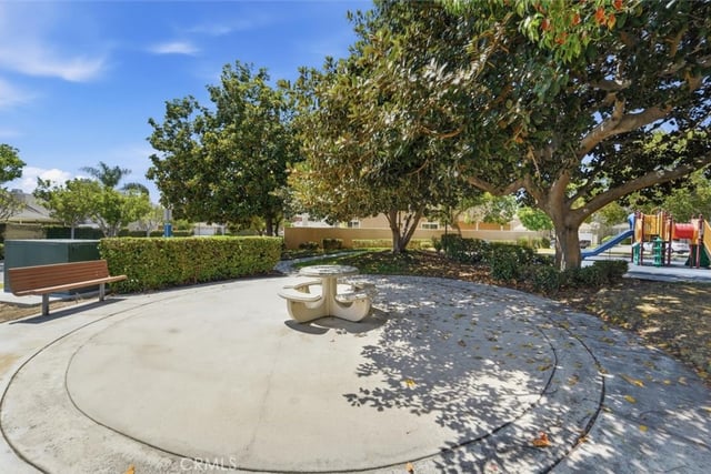 3859 Thorncroft Lane E, Inglewood, CA 90305 — photo 33 of 40