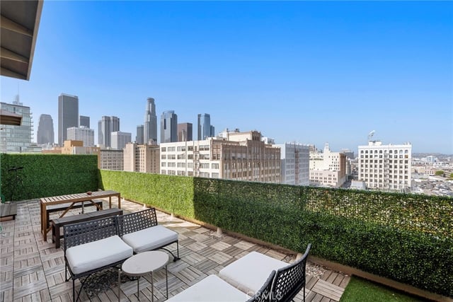 746 S Los Angeles 1201, Los Angeles, CA 90014 — photo 18 of 31