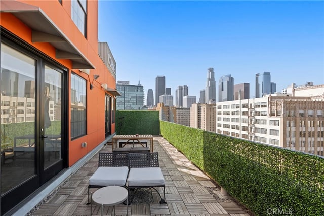 746 S Los Angeles 1201, Los Angeles, CA 90014 — photo 19 of 31
