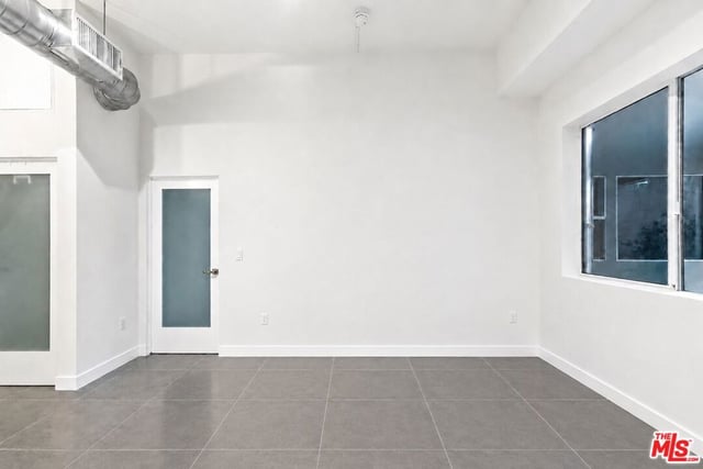 939 S Broadway 308, Los Angeles, CA 90015 — photo 7 of 19