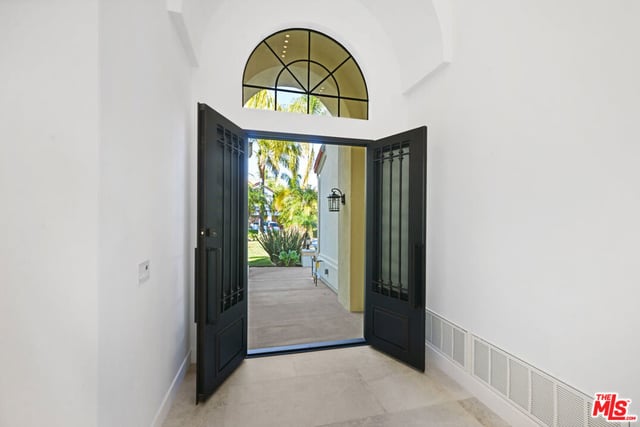 5566 Spring Hill Court, Westlake Village, CA 91362 — photo 6 of 67