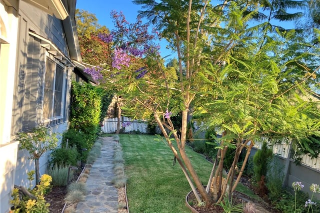 21646 Dumetz, Woodland Hills, CA 91364 — photo 8 of 46