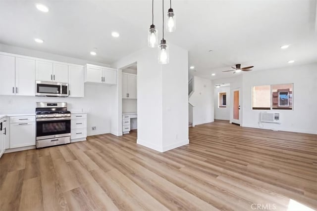 511 N Lark Ellen J, Covina, CA 91722 — photo 2 of 15