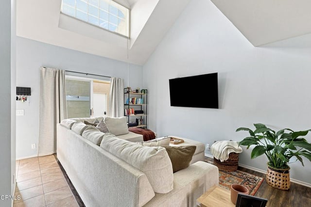 1207 Chelan Lane, Ventura, CA 93004 — photo 10 of 28