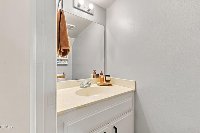 1207 Chelan Lane, Ventura, CA 93004 — photo 13 of 28
