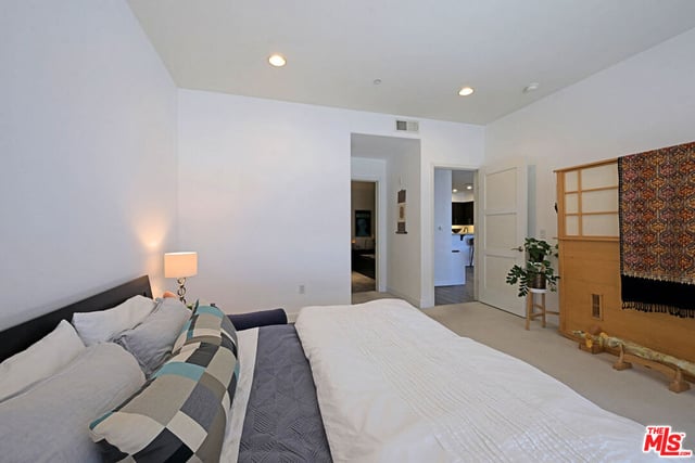 4820 Bellflower Avenue 206, North Hollywood, CA 91601 — photo 10 of 25