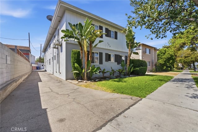 308 E Maple APT 5, Glendale, CA 91205 — photo 3 of 22