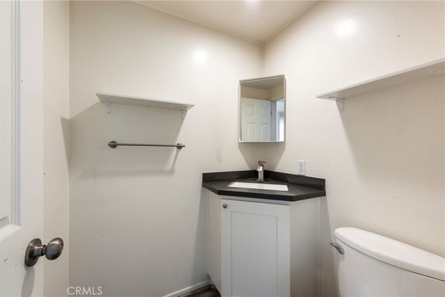 22242 Germain St 7, Chatsworth, CA 91311 — photo 11 of 20
