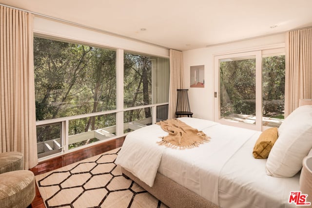 2275 Bowmont Drive, Los Angeles, CA 90210 — photo 36 of 37